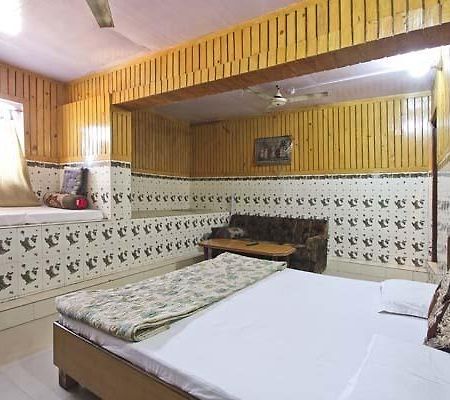 Shanti Lodge Agra  Quarto foto